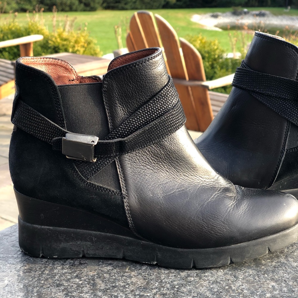 Black Leather Boot